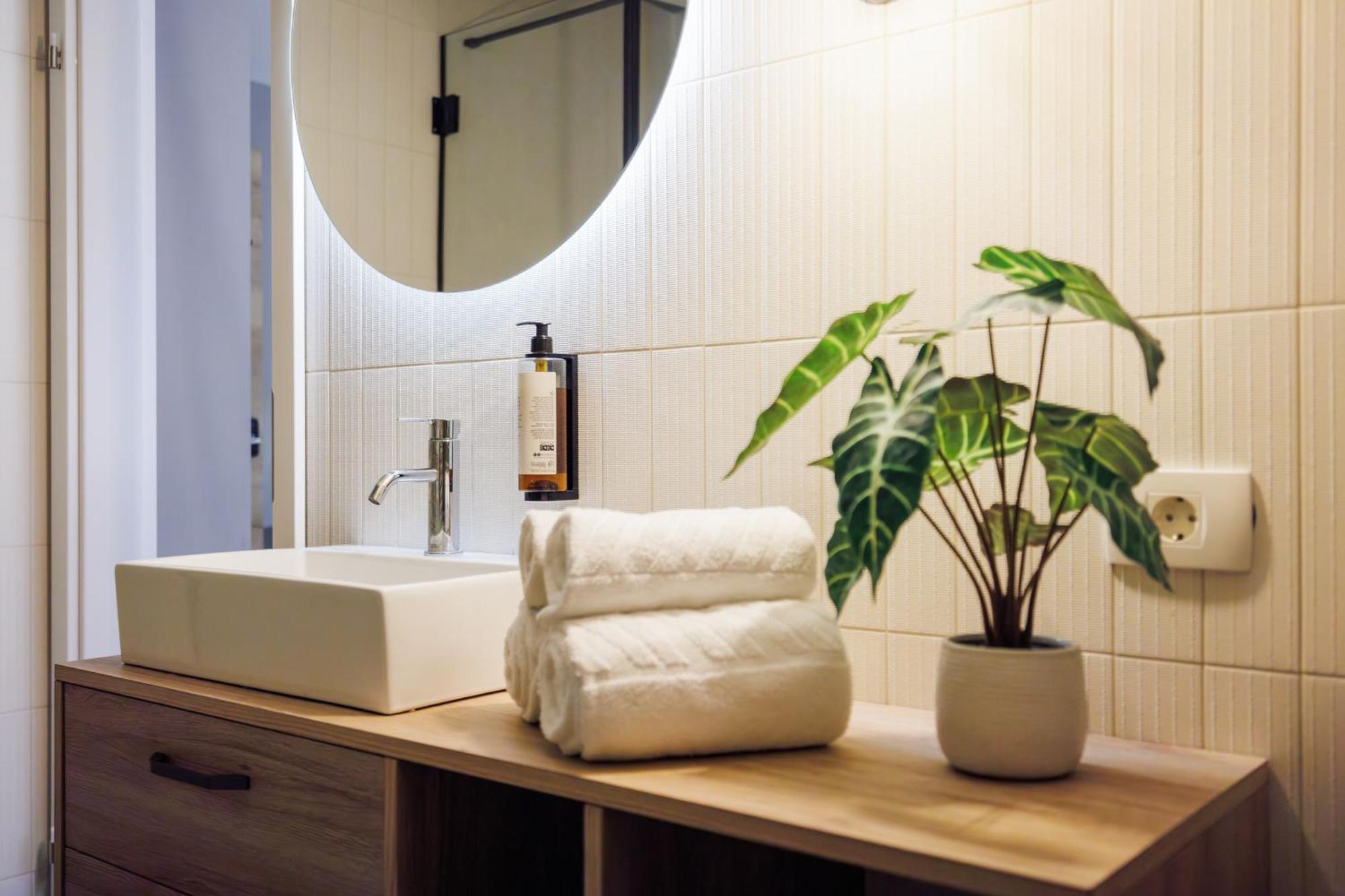 Vila Robida & Spa Crni Kal Luaran gambar